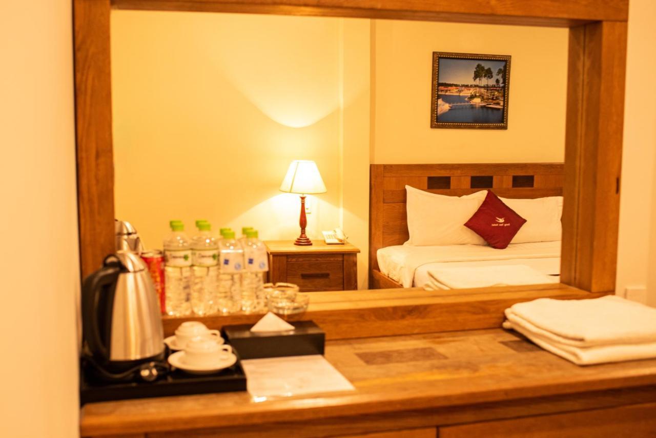 Song Tien Annex Hotel Mỹ Tho Buitenkant foto
